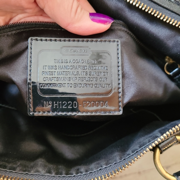 Black Coach bag - Picture 2 of 6